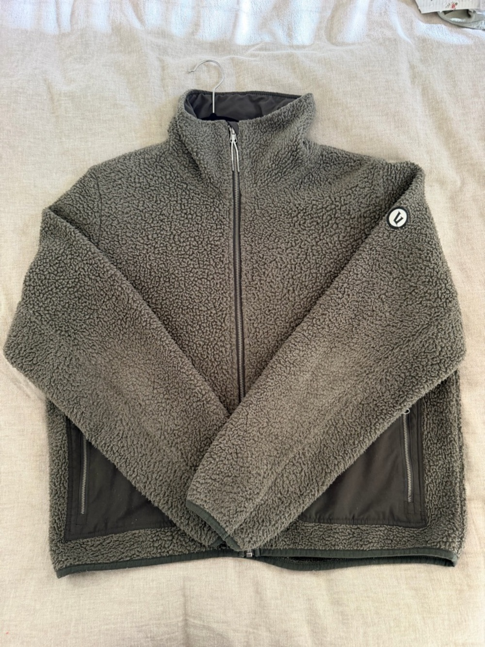 Vuori Sherpa Full Zip-Up Jacket - Olive Green